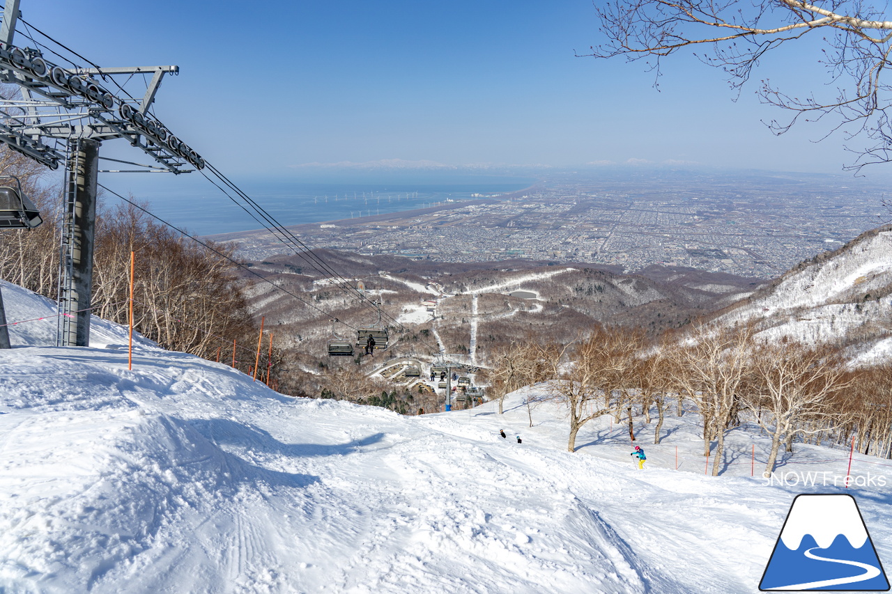 サッポロテイネ｜ついに…本格的な春シーズンが到来！ザクザク雪で凸凹な急斜面が楽しすぎる♪